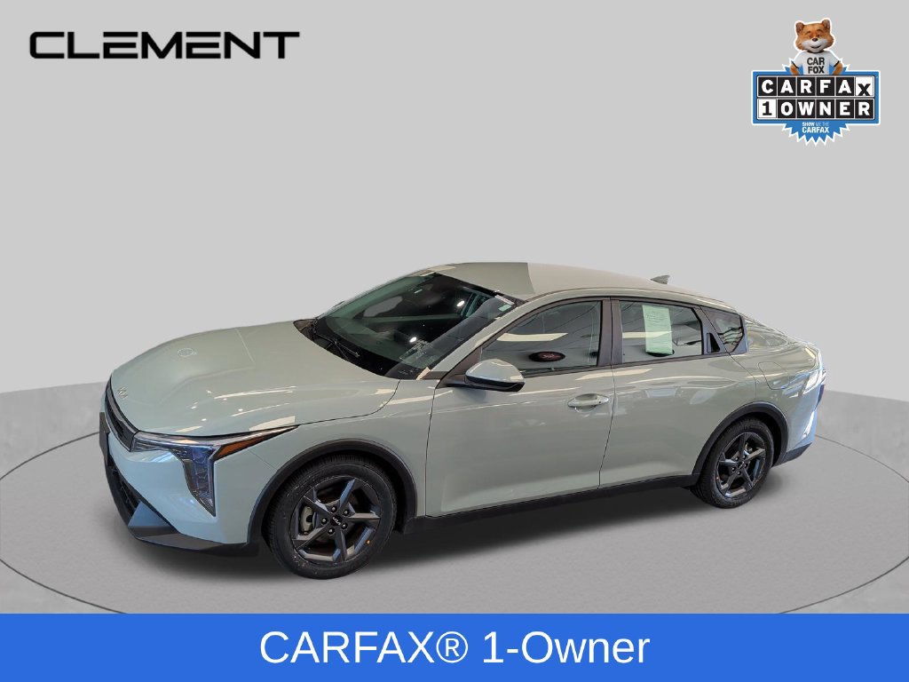 Used 2025 Kia K4 FWD image 2