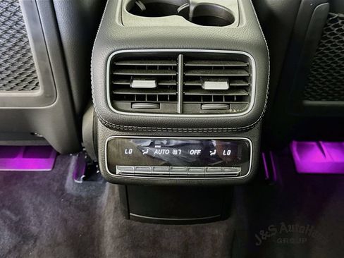 Used 2023 Mercedes-Benz GLS 450 4MATIC w/ AMG Line Exterior image 32