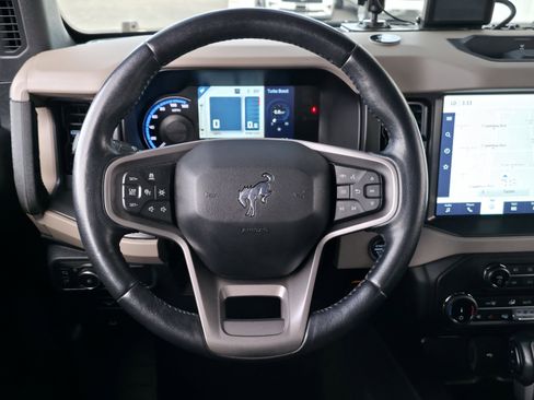 Used 2022 Ford Bronco Wildtrak image 26