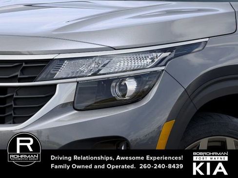 New 2026 Kia Seltos LX image 11