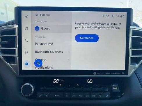 Used 2023 Toyota Tundra Platinum image 16