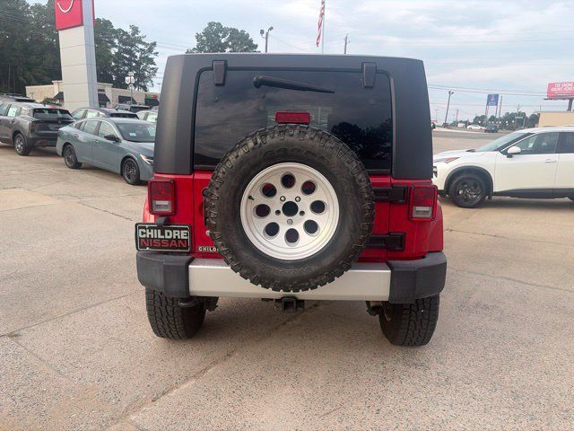 Used 2010 Jeep Wrangler Unlimited Sahara w/ Dual Top Group AWD/4WD image 7