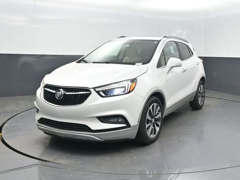 Used 2017 Buick Encore Essence FWD image 1