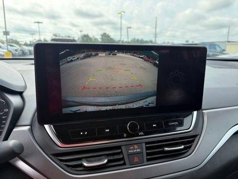 Used 2026 Nissan Altima 2.5 SR FWD image 5