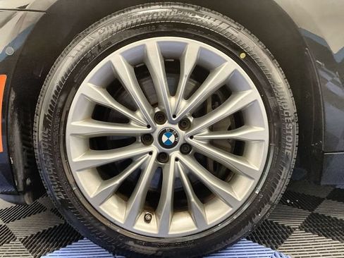 Used 2021 BMW 540i xDrive w/ Premium Package AWD/4WD image 10