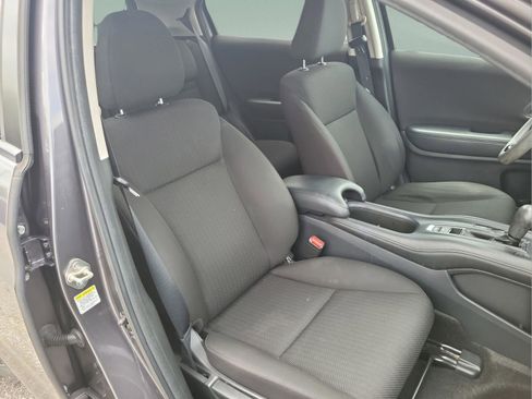Used 2016 Honda HR-V EX image 19
