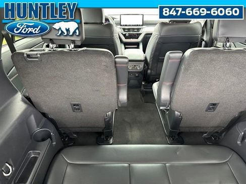 Used 2025 Ford Explorer ST AWD/4WD image 13