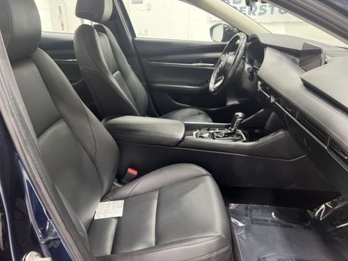 Used 2024 MAZDA MAZDA3 s FWD image 23