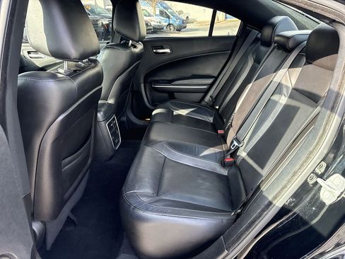 Used 2020 Dodge Charger SXT w/ Leather Interior Group image 26