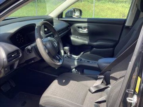 Used 2024 Honda HR-V LX image 17