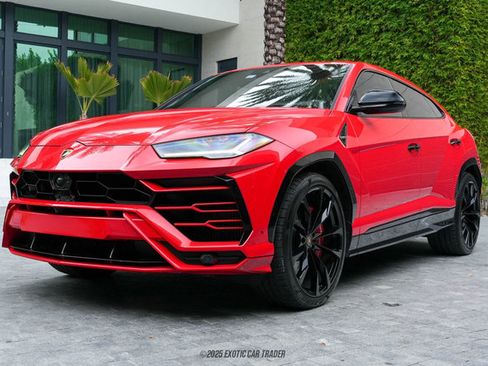 Used 2019 Lamborghini Urus image 14