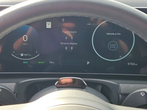 Certified 2025 Hyundai Tucson Limited image 10