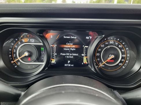 Used 2024 Jeep Wrangler Unlimited Rubicon 392 AWD/4WD image 14