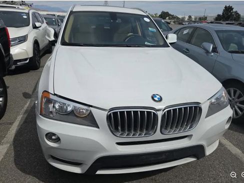 Used 2013 BMW X3 xDrive28i image 2