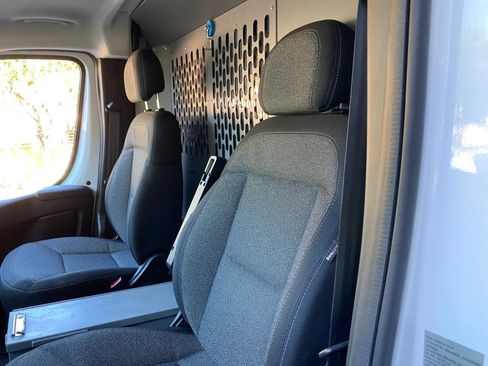 Used 2024 RAM ProMaster 1500 w/ Convenience Group FWD image 23