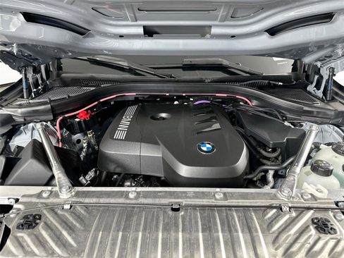 Used 2026 BMW X3 xDrive30 w/ Premium Package image 31