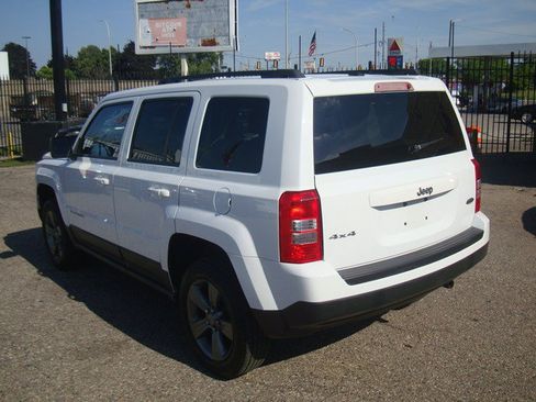 Used 2015 Jeep Patriot High Altitude AWD/4WD image 3