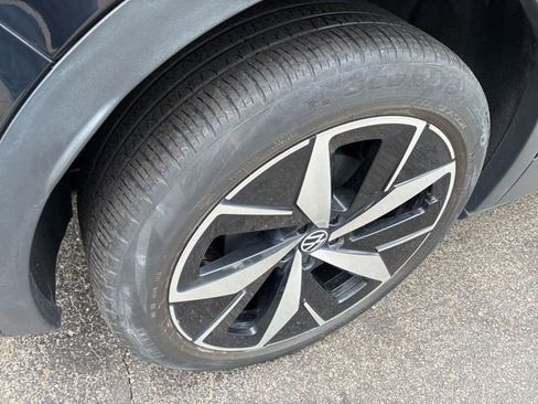 Used 2023 Volkswagen ID.4 Pro S AWD/4WD image 33