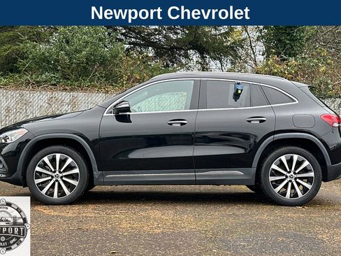 Used 2023 Mercedes-Benz GLA 250 4MATIC image 8