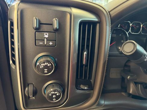 Used 2018 Chevrolet Silverado 1500 LTZ w/ Sport Package AWD/4WD image 23