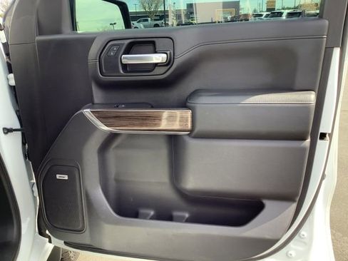 Used 2019 Chevrolet Silverado 1500 LT Trail Boss image 41