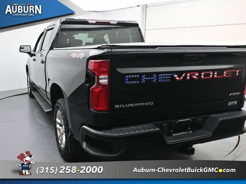 Used 2022 Chevrolet Silverado 1500 RST AWD/4WD image 14