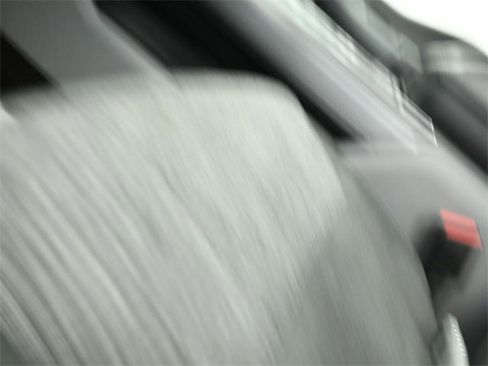 Certified 2022 Ford F150 XLT w/ Equipment Group 302A High image 9