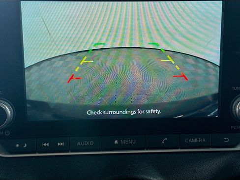 Used 2024 Nissan Sentra SV image 23