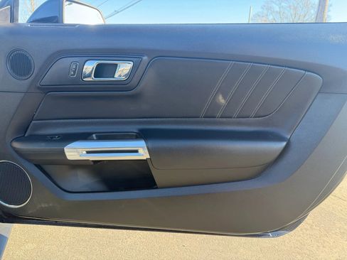 Used 2017 Ford Mustang GT Premium w/ Equipment Group 401A image 26