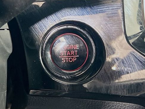 Used 2023 Honda Civic Sport image 19