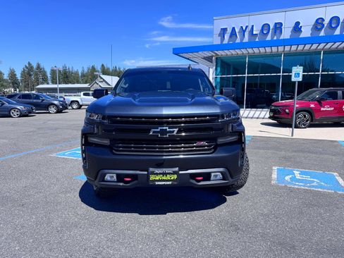 Used 2020 Chevrolet Silverado 1500 LT Trail Boss AWD/4WD image 2