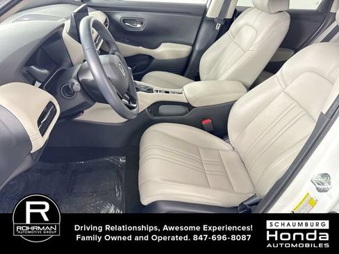Used 2025 Honda HR-V EX-L image 4