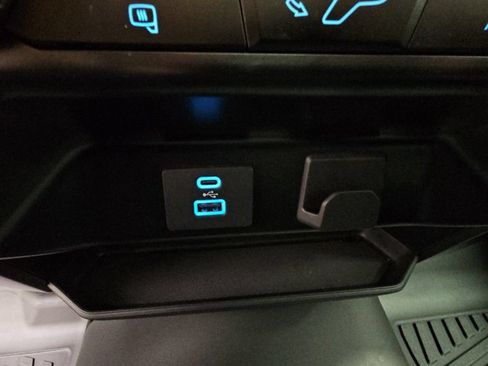 Used 2024 Ford F150 XL RWD image 22