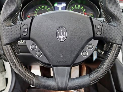 Used 2015 Maserati GranTurismo MC image 20