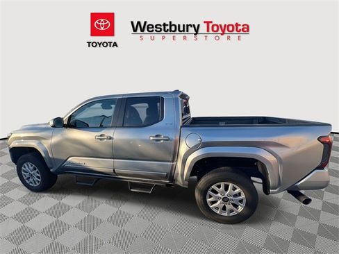 Certified 2025 Toyota Tacoma SR5 image 12