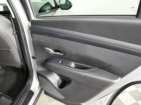 Used 2025 Hyundai Tucson SEL AWD/4WD image 43