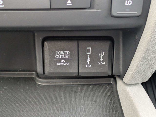 Used 2017 Honda Pilot Touring image 24