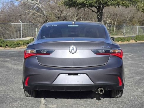 Used 2019 Acura ILX image 4
