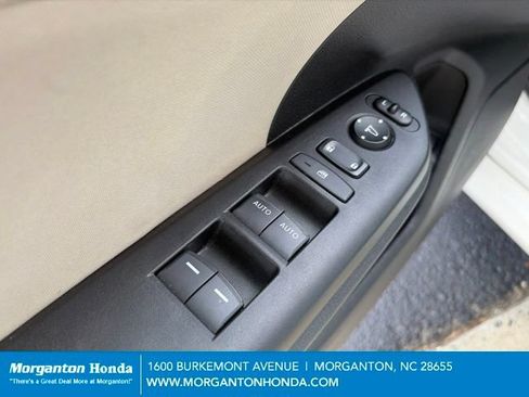 Used 2021 Honda Civic EX image 17