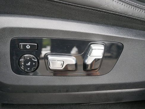 Used 2025 BMW X5 xDrive40i AWD/4WD image 17