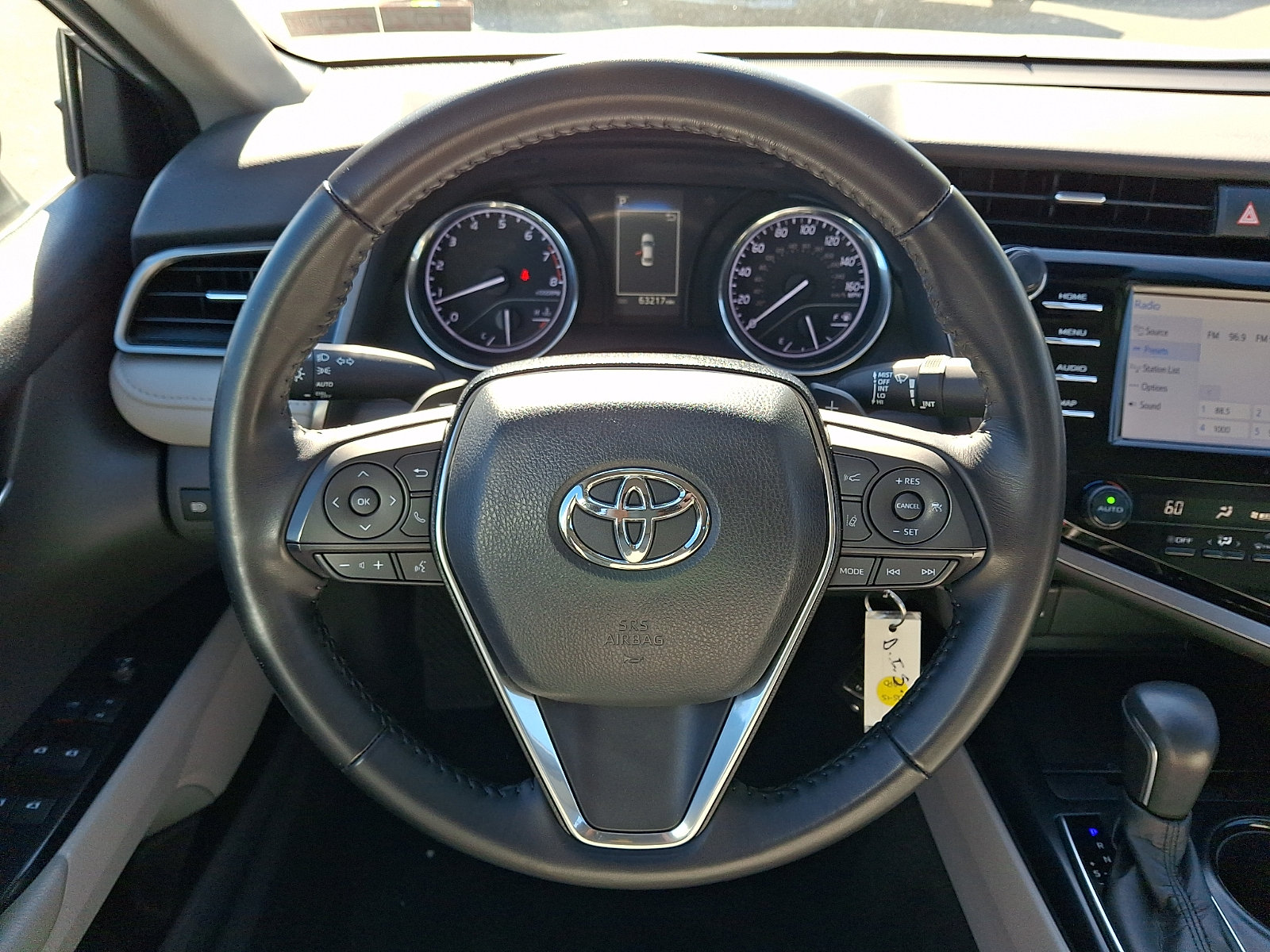 Used 2019 Toyota Camry SE w/ Protection Package (Q2) FWD image 19