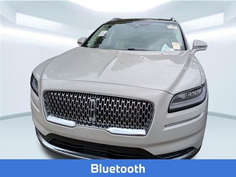 Used 2022 Lincoln Nautilus Reserve w/ Equipment Group 201A image 4