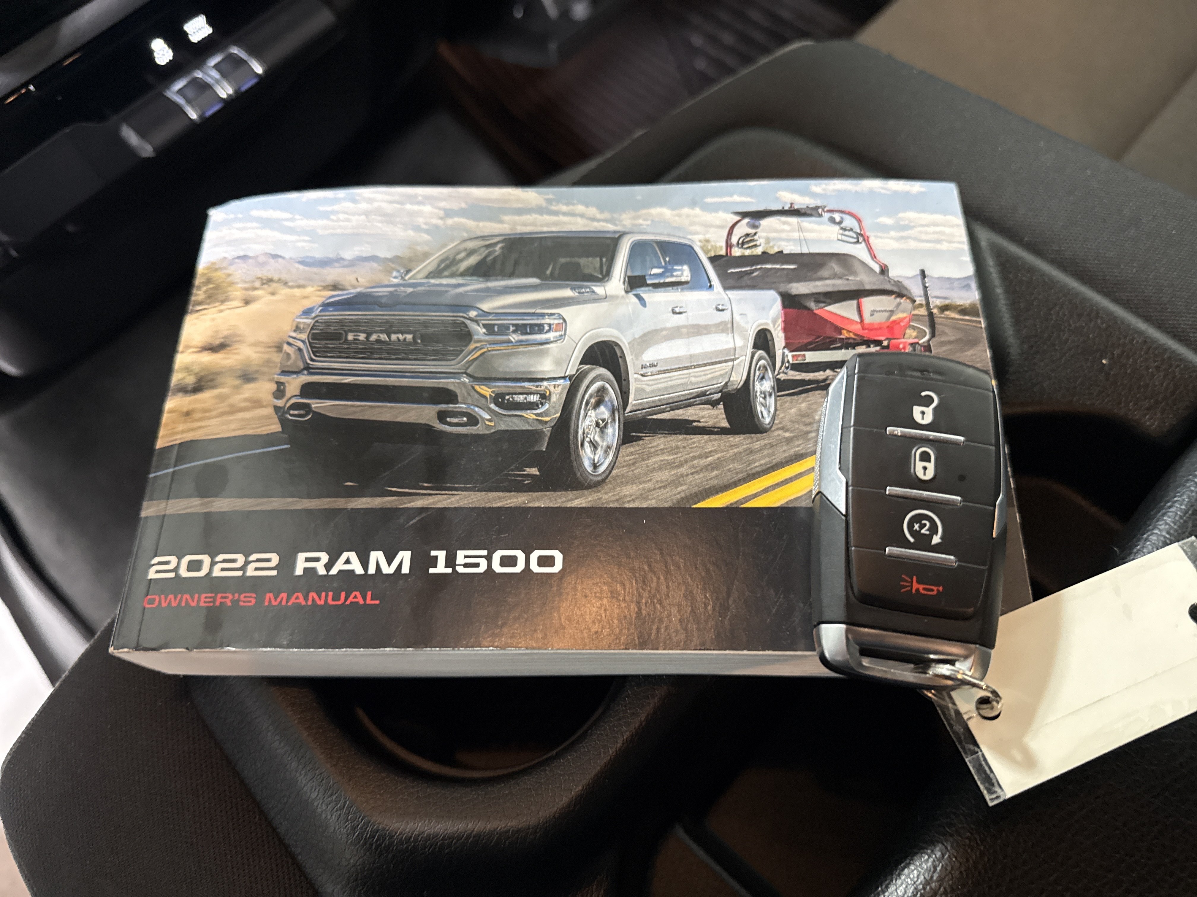 Used 2022 RAM 1500 Big Horn AWD/4WD image 21