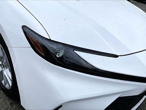 Used 2025 Toyota Camry LE FWD image 27