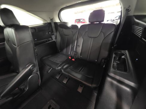 Used 2022 Kia Sorento S AWD/4WD image 9