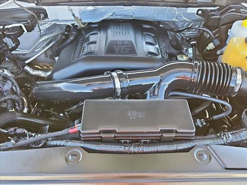 Used 2014 Ford F150 XLT AWD/4WD image 21
