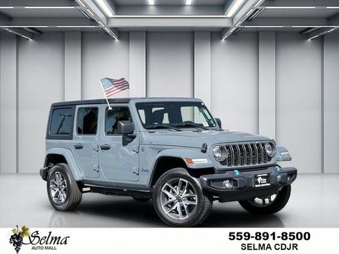Used 2024 Jeep Wrangler Unlimited AWD/4WD image 1