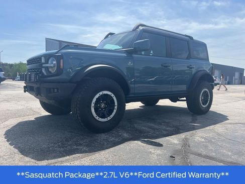 Used 2022 Ford Bronco Outer Banks w/ Sasquatch Package AWD/4WD image 46