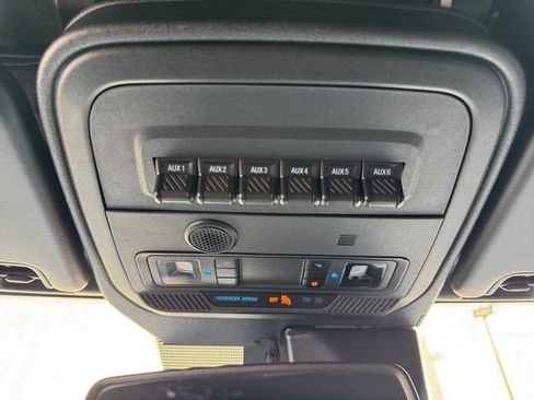 Used 2023 Ford Bronco Wildtrak AWD/4WD image 24