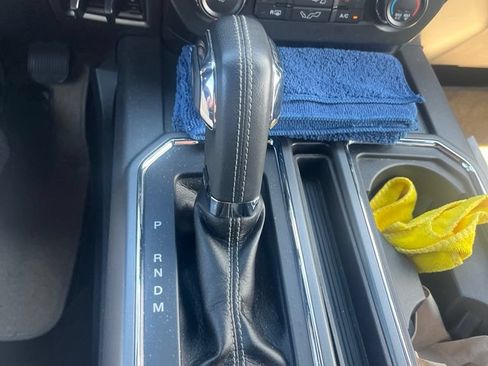 Used 2017 Ford F150 XLT w/ Equipment Group 302A Luxury AWD/4WD image 12